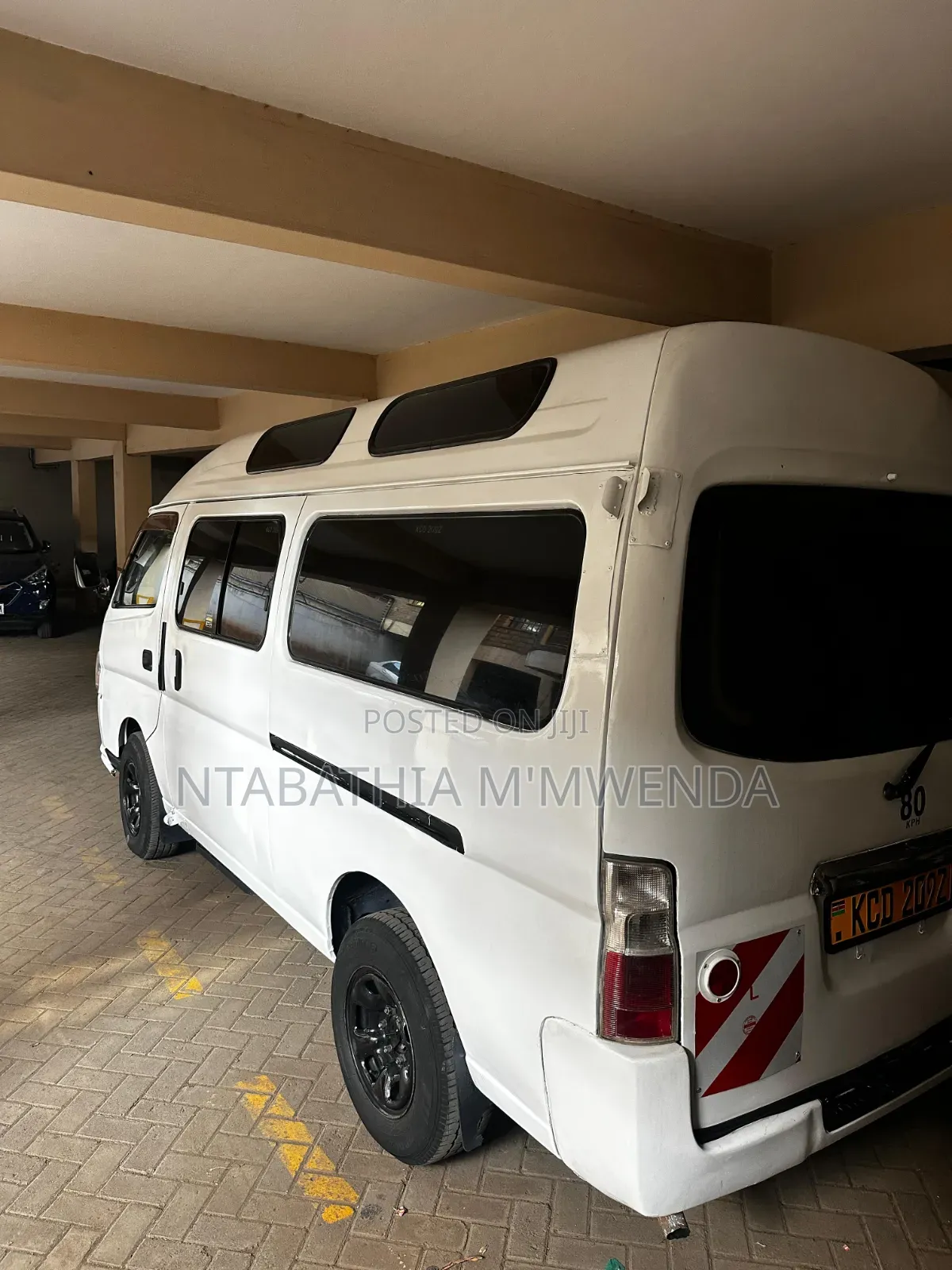 Nissan Caravan (Urvan) 2010 White