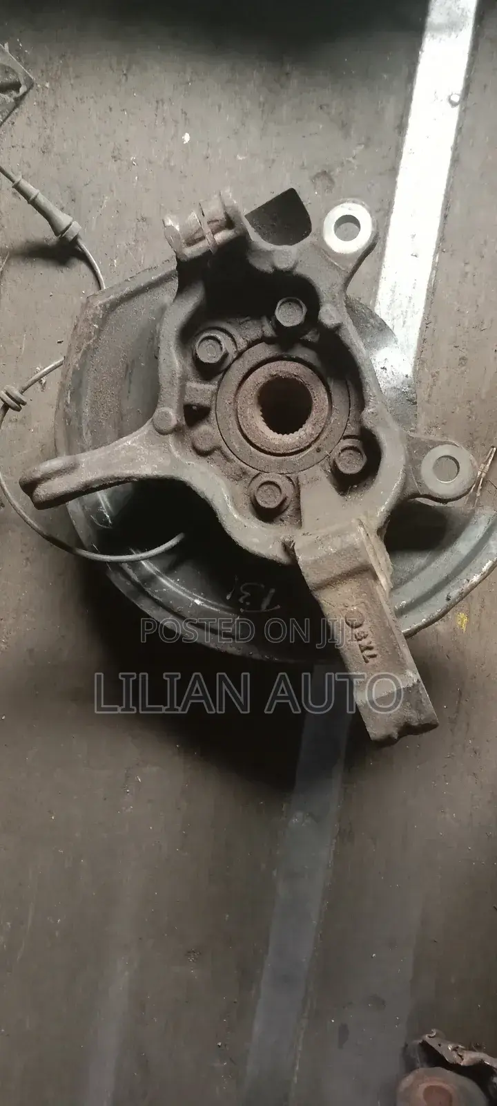 Nissan X Trail 31 Front Hub