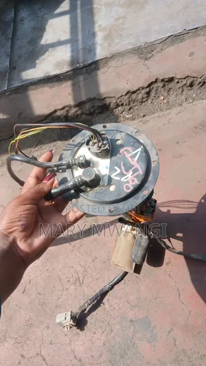 Ex Japan V8 100 Series Fuel Pump Diesel