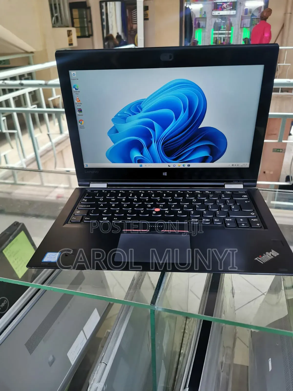 New Laptop Lenovo Yoga 260 8GB Intel Core i7 SSD 256GB