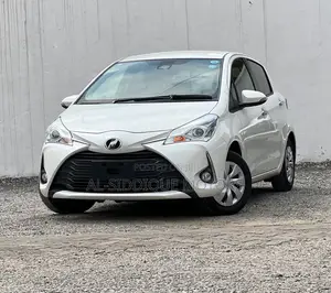 Toyota Vitz 1.0 FWD 5dr 2020 White