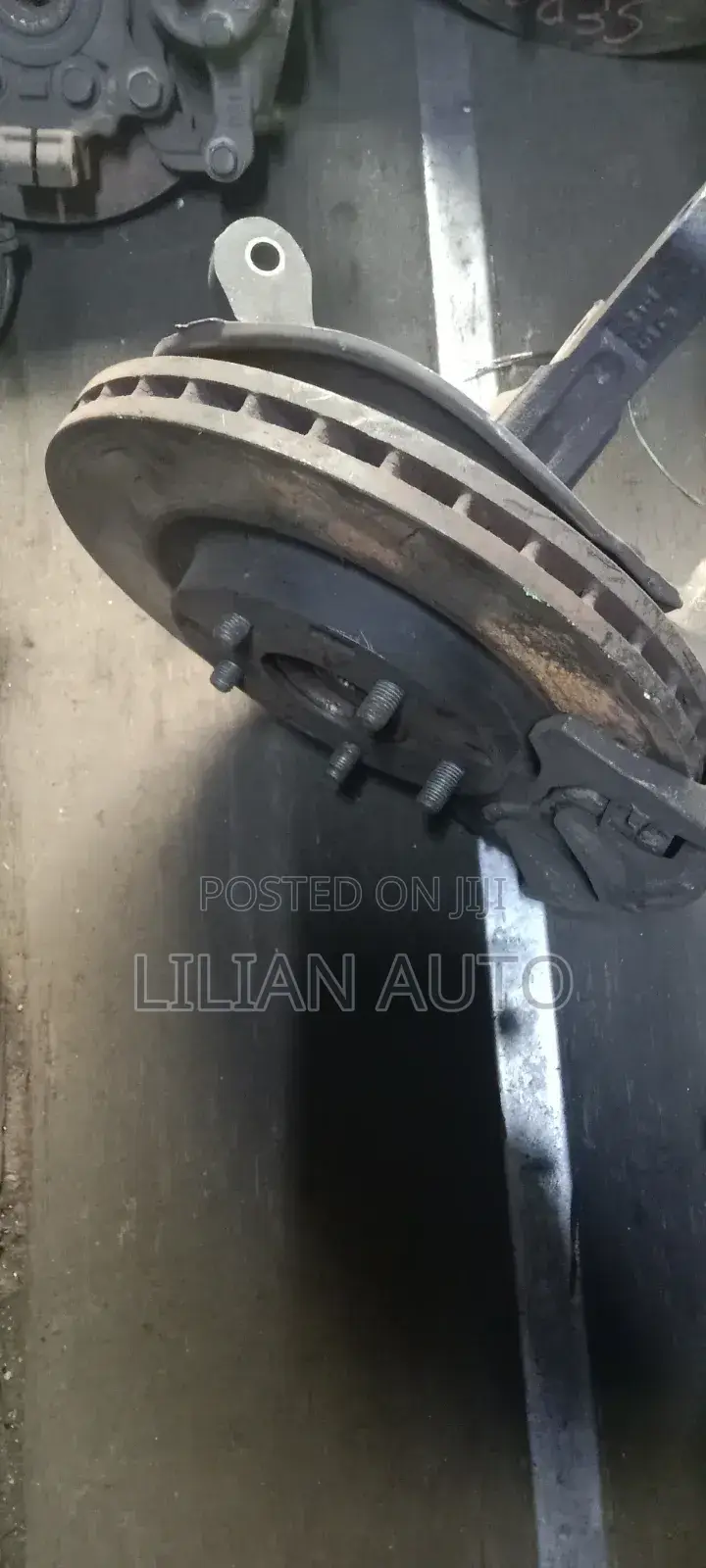 Outlander Front Hub
