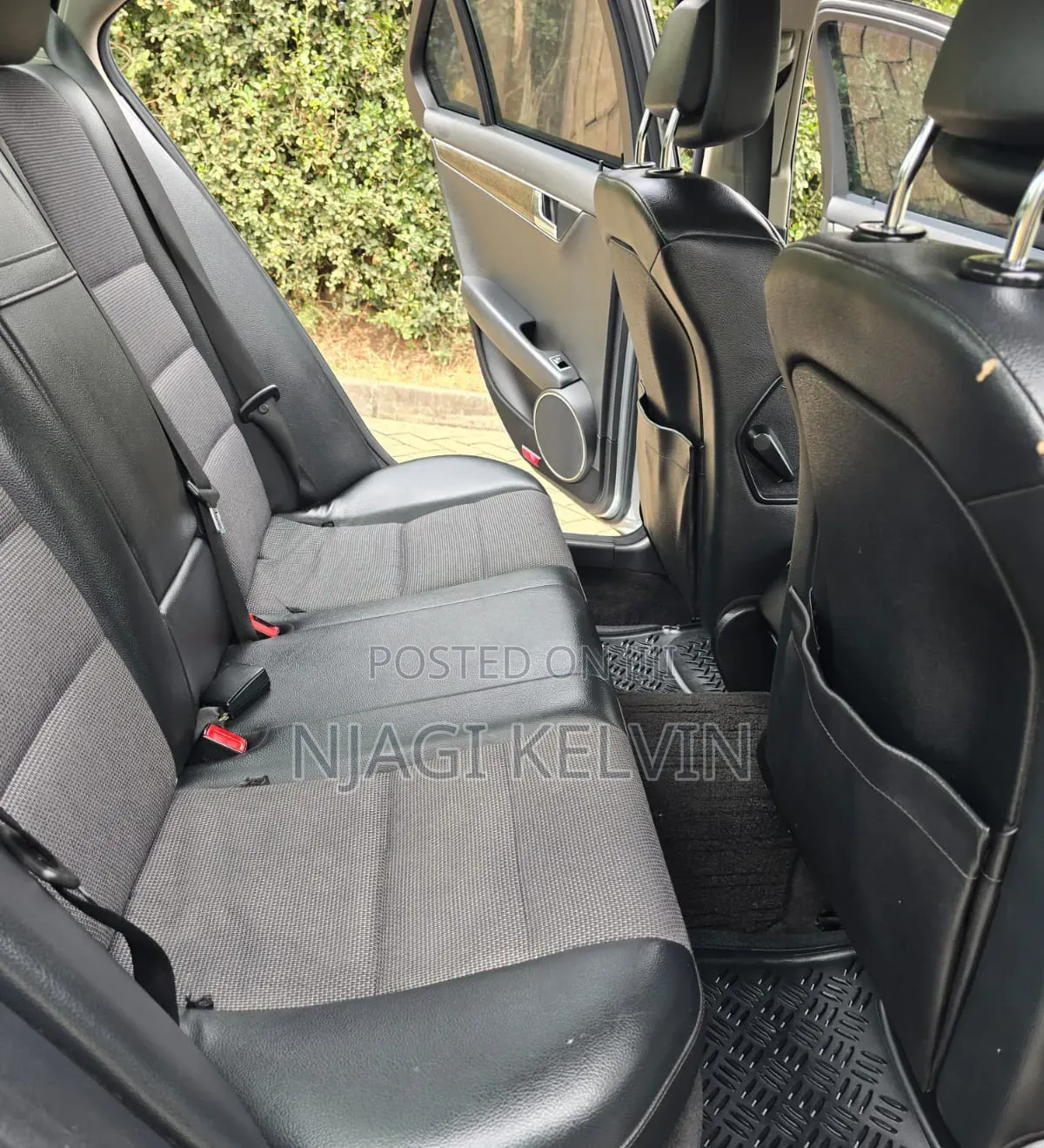 Mercedes-Benz C200 2012 Silver