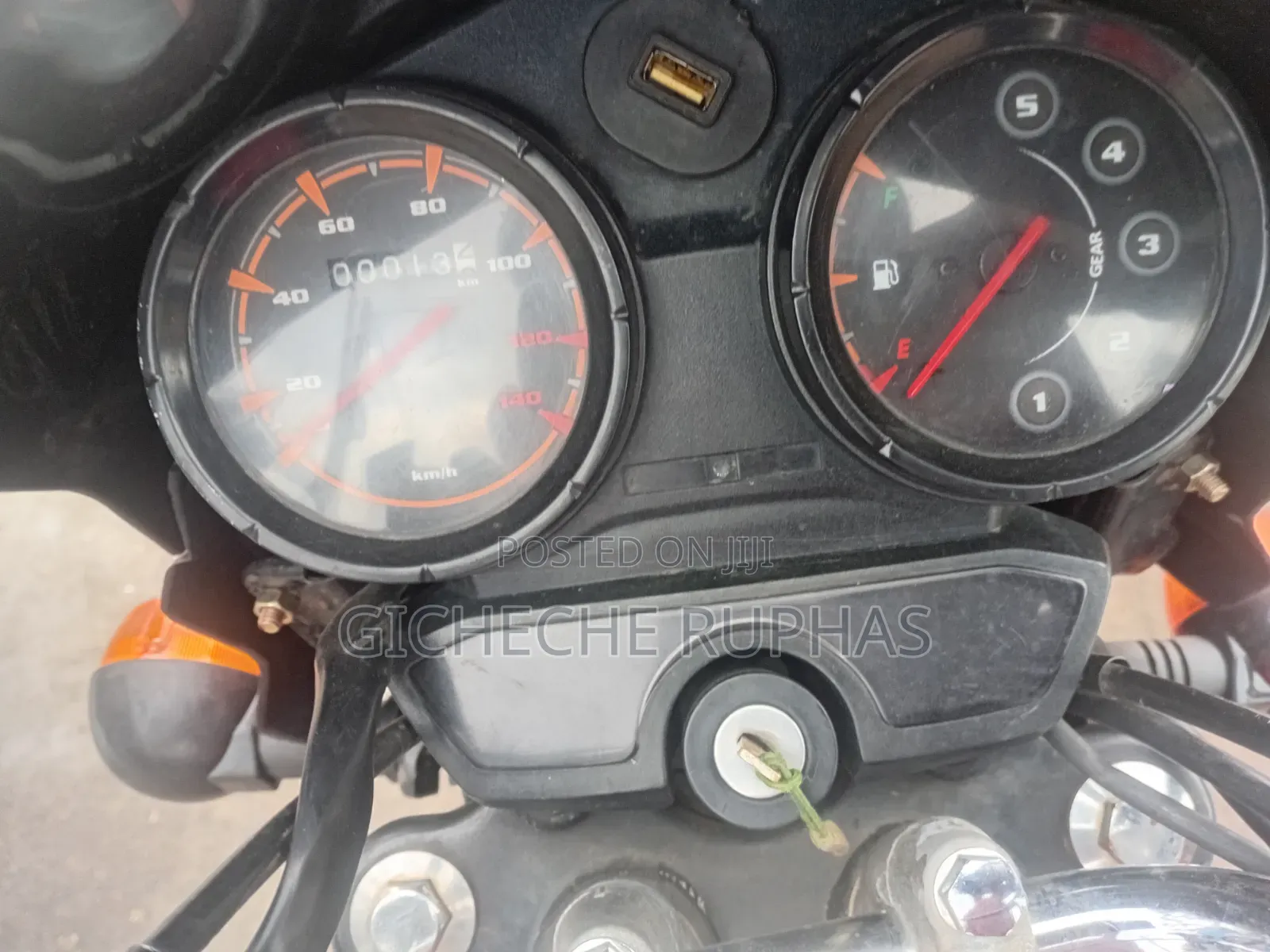 Bajaj Boxer 2023 Red