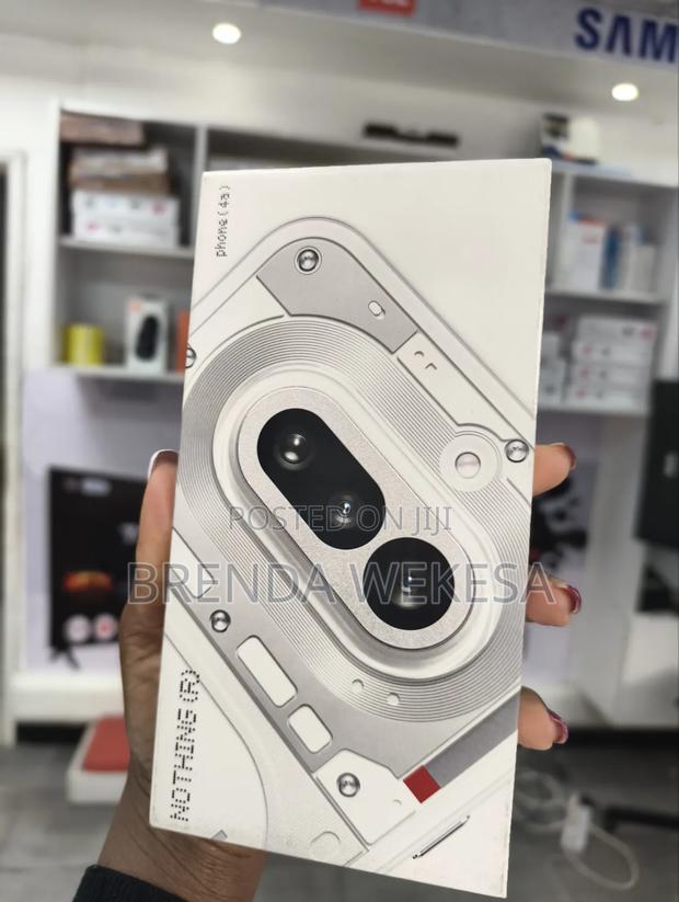 New Nothing Phone 4a 128 GB White - thumbnail 2