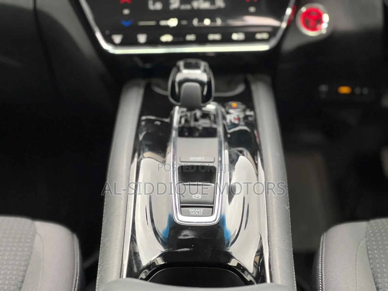 Honda Vezel 1.5 Hybrid 2WD 2019 White