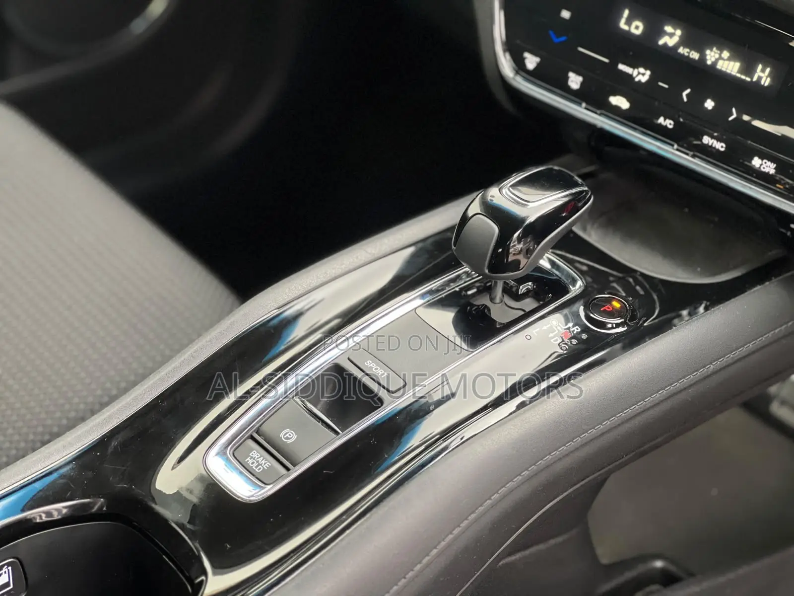 Honda Vezel 1.5 Hybrid 2WD 2019 White
