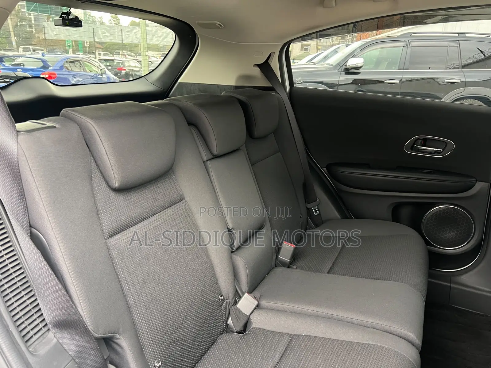 Honda Vezel 1.5 Hybrid 2WD 2019 White