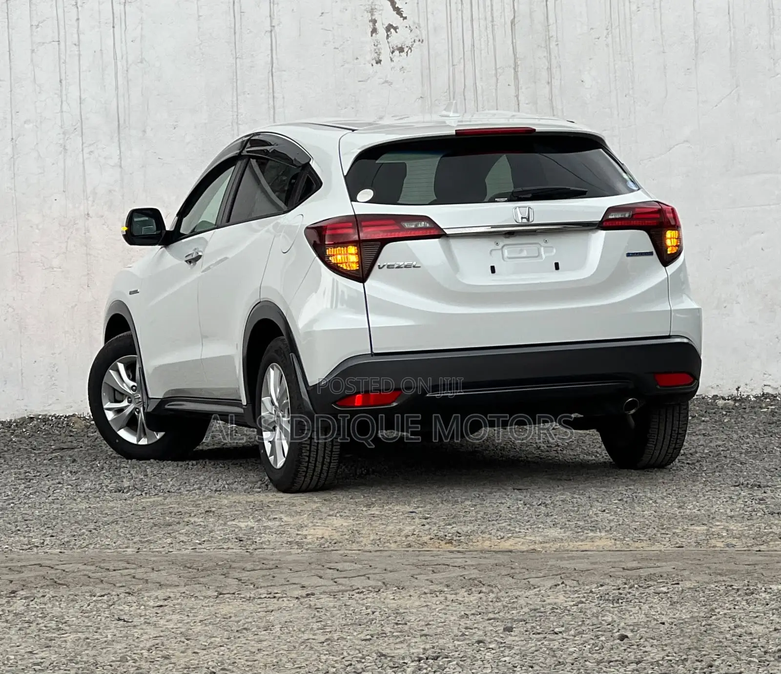 Honda Vezel 1.5 Hybrid 2WD 2019 White