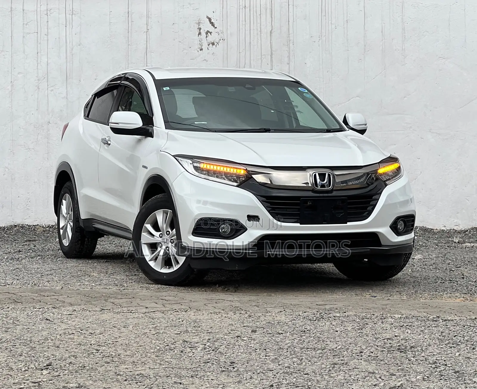 Honda Vezel 1.5 Hybrid 2WD 2019 White