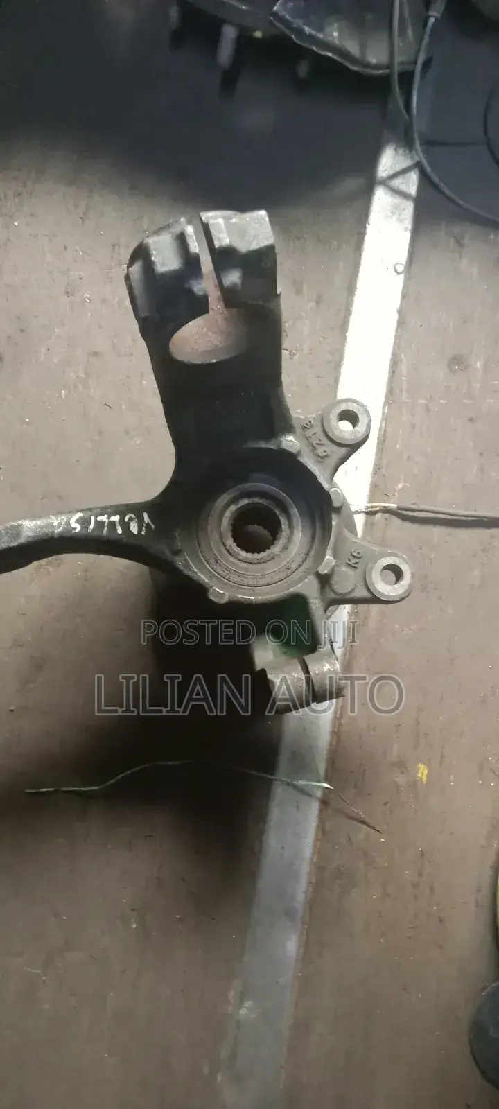 Mazda Demio Vellisa Front Hub