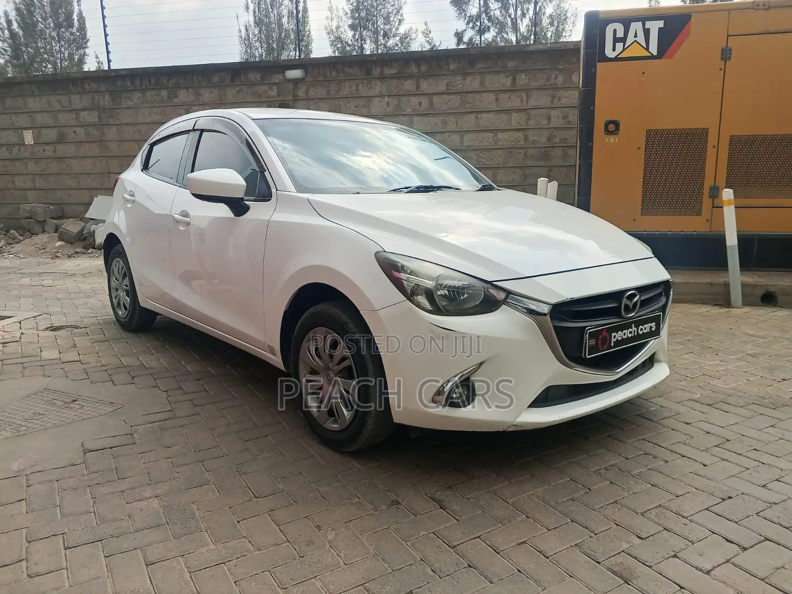 Mazda Demio 2016 White