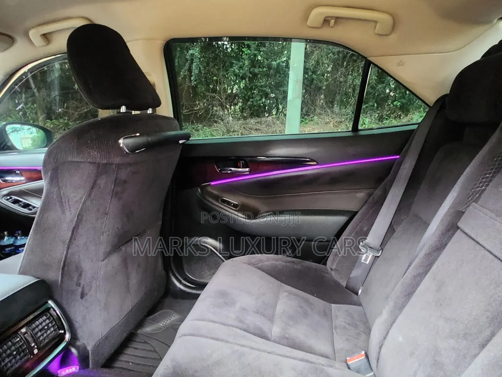 Toyota Crown 2016 Black