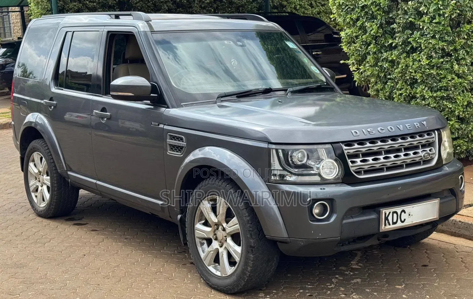 Land Rover Discovery 2014 Gray