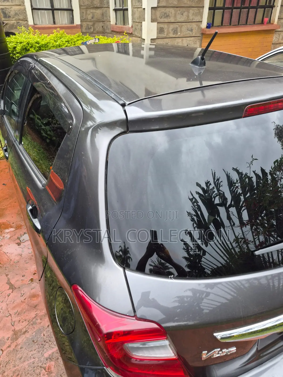 Toyota Vitz 2015 Gray
