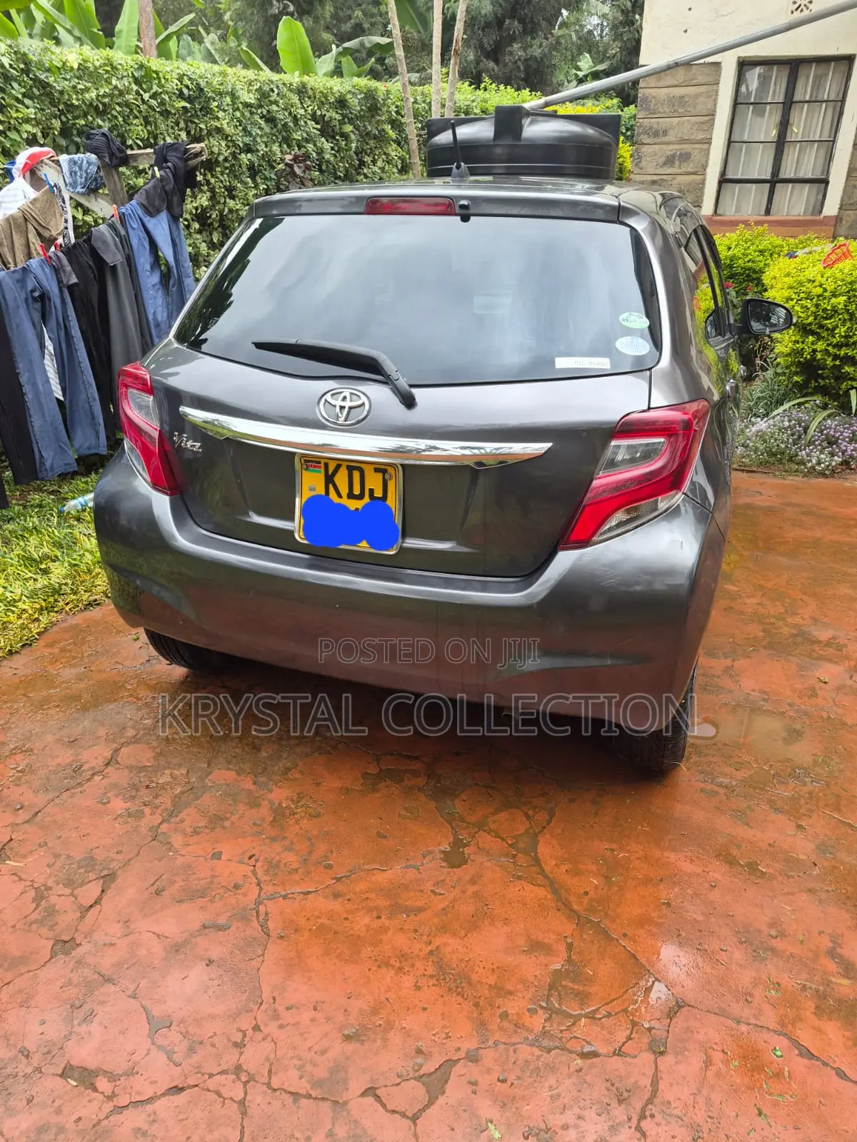 Toyota Vitz 2015 Gray