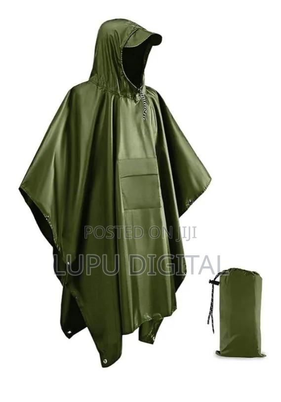 Rain Coat Ponchos -Perfect for Hiking and Outdoors Blue,green and Blac