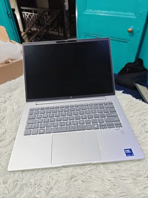 Laptop HP EliteBook 640 G11 16GB Intel Core Ultra 5 SSD 512GB
