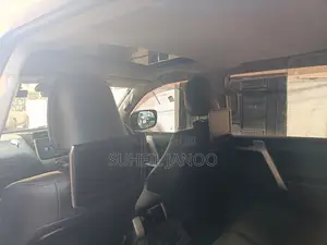 Toyota Land Cruiser Prado 2.7 2018 White