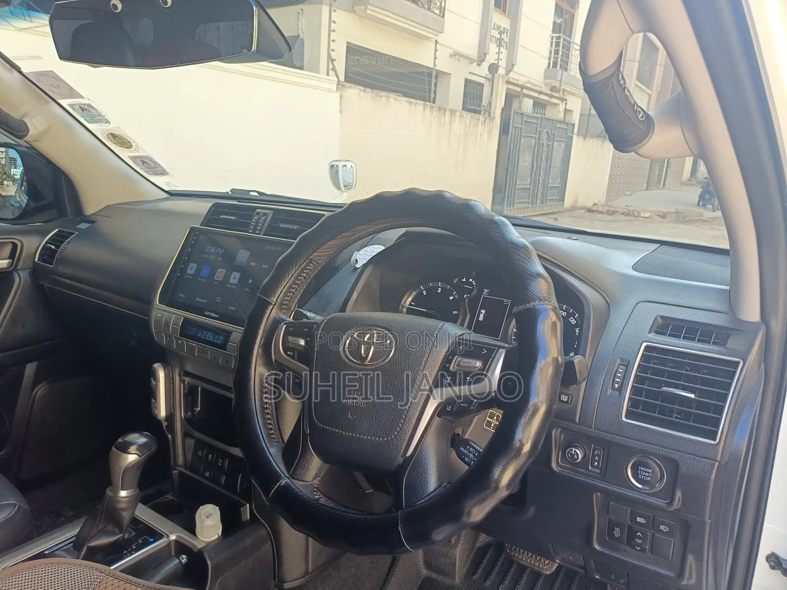 Toyota Land Cruiser Prado 2.7 2018 White