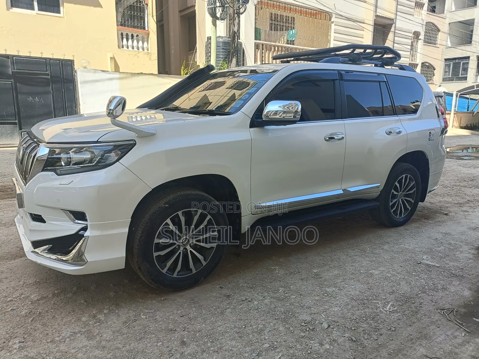 Toyota Land Cruiser Prado 2.7 2018 White