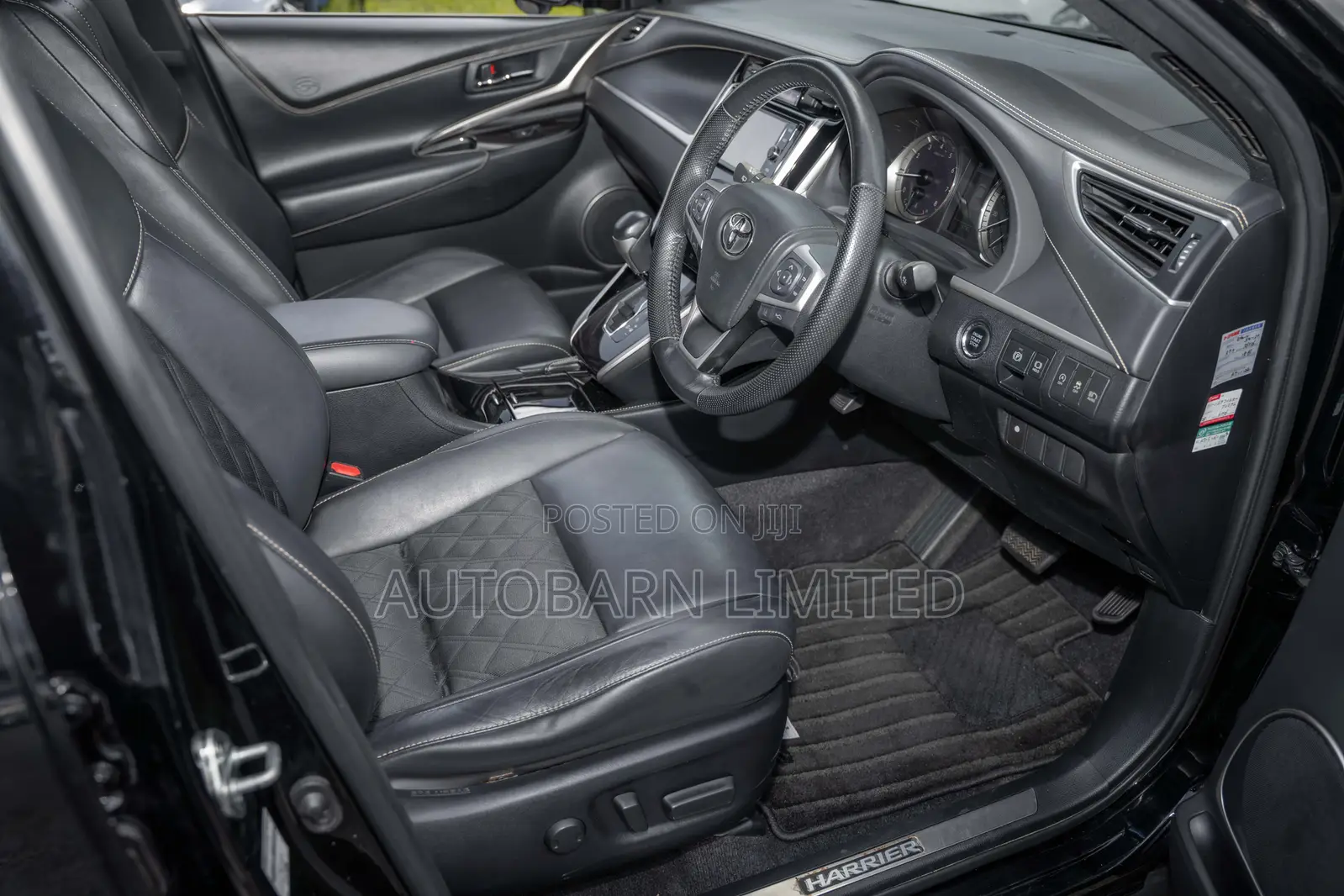 Toyota Harrier 2.0 2019 Black