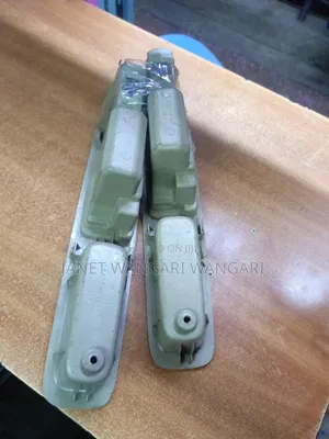 Door Switches Control for Toyota Ipsum