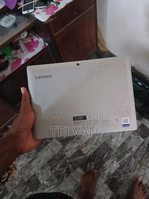 Laptop Lenovo 4GB Intel Atom eMMC 128GB