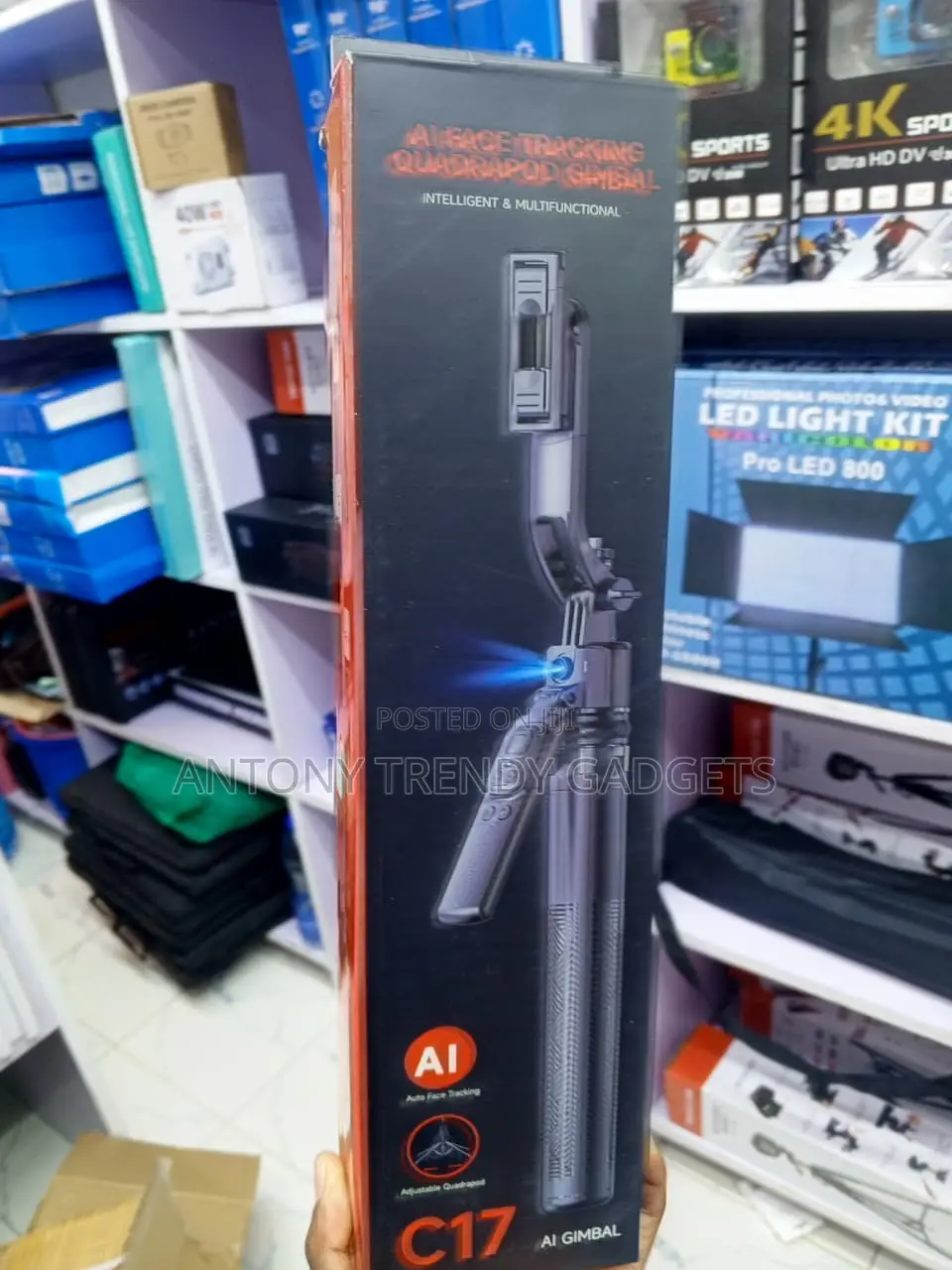C17 AI Vlogging Gimbal With Gesture Control Bluetooth