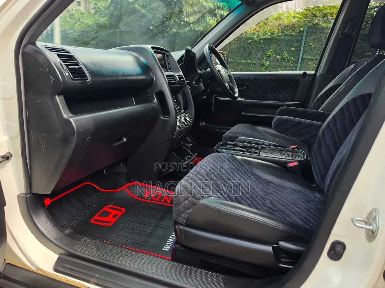 Honda CR-V 2001 White