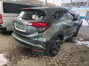 Honda Vezel 2019 Green