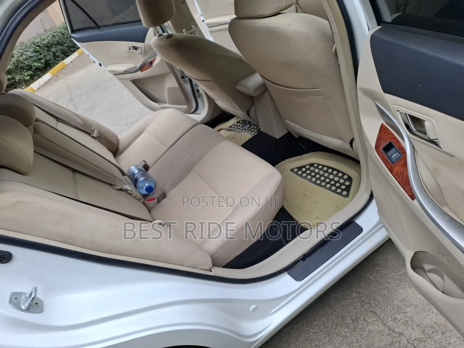 Toyota Premio 2013 White