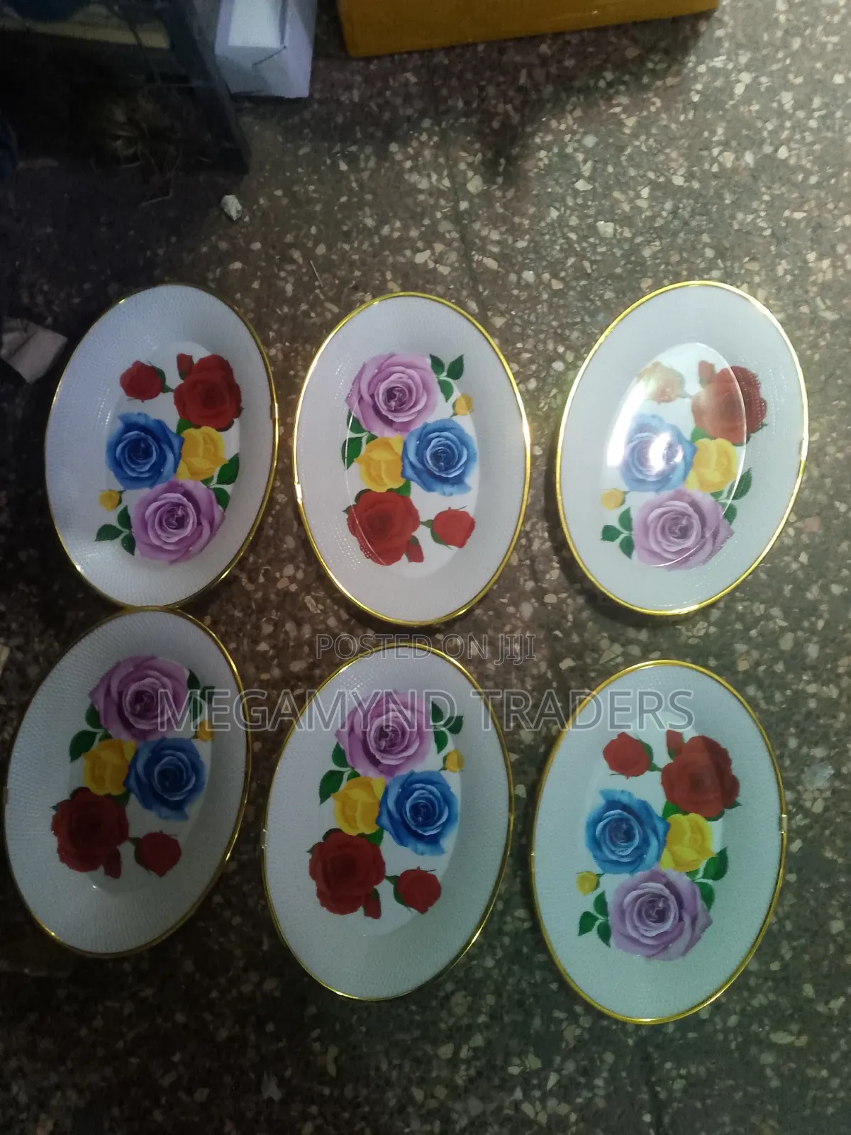 6pc Plastic Oval Plate / Platter Tray