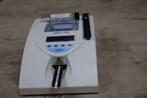 Urit 50 (Urine Analyzer)