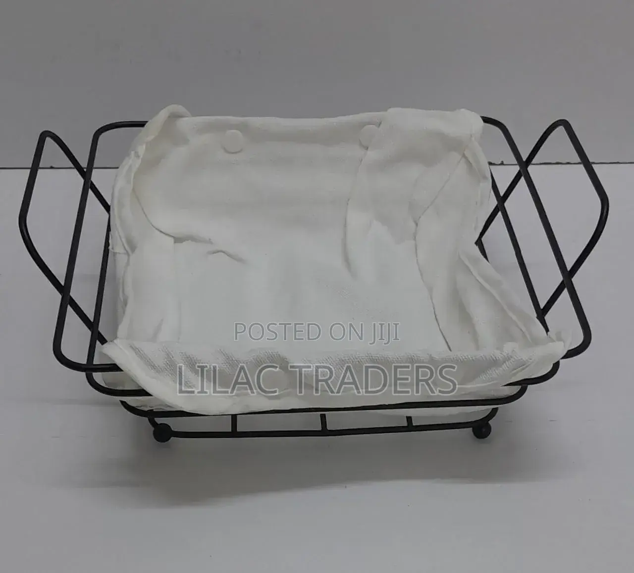 *METALLIC Fruit,bread,deco Holder Basket//palette With Cloth