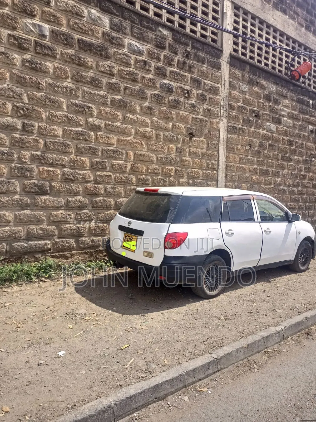 Nissan Advan 2013 White