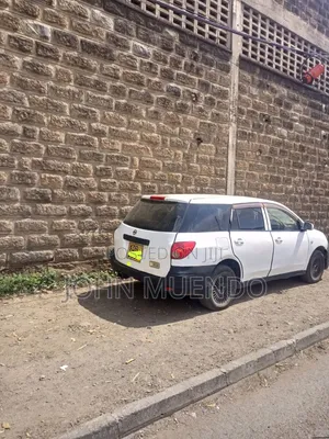 Nissan Advan 2013 White