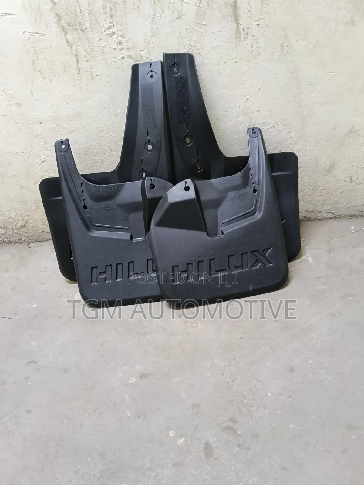 Mud Flaps Hilux Vigo / Revo / Rocco