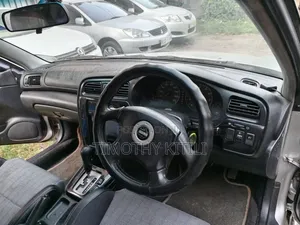 Subaru Legacy 2000 Gray