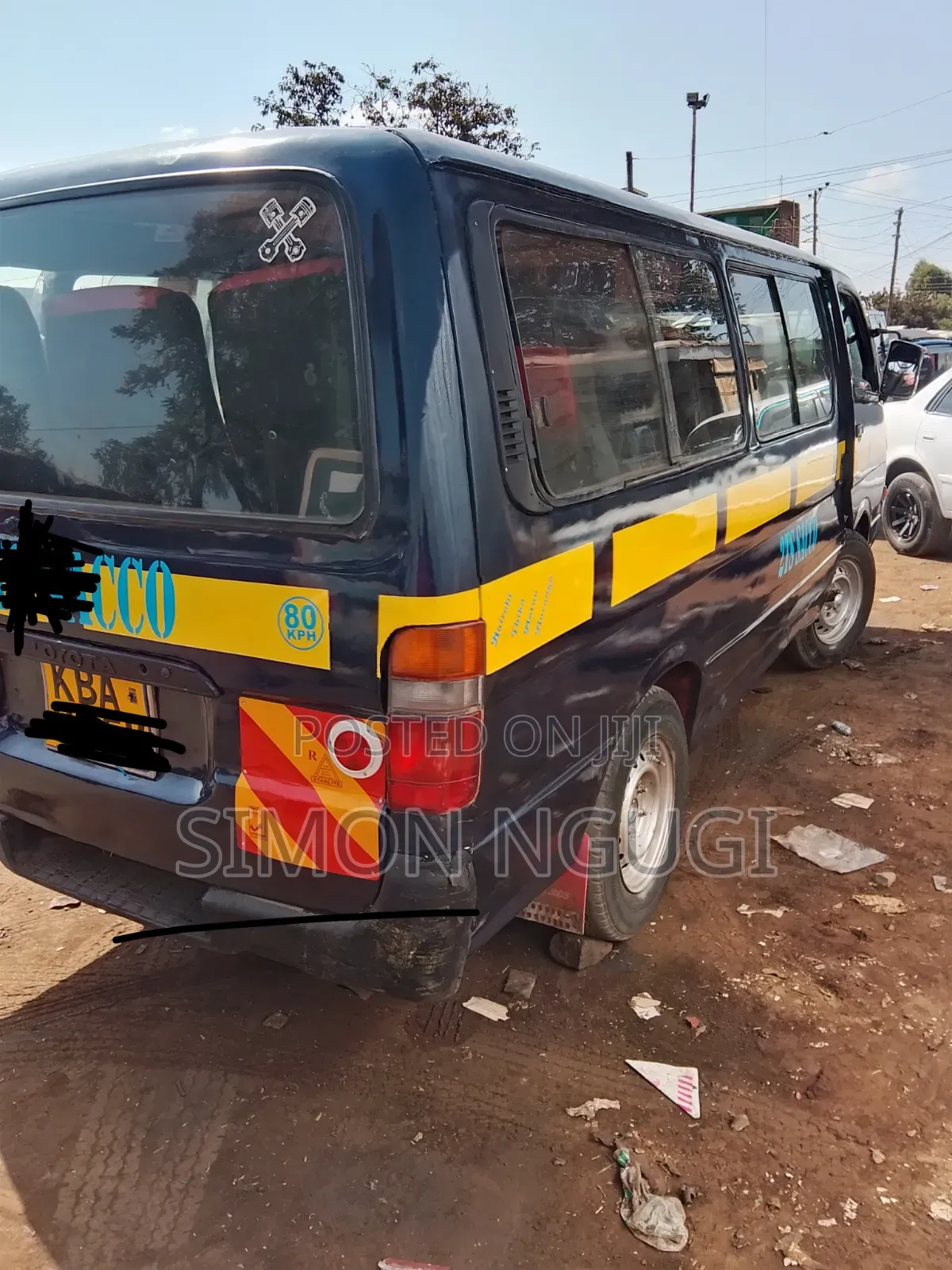 Toyota HiAce 2006 Blue