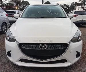Mazda Demio 2019 White