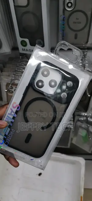 iPhone 17 Pro Semi-Transparent Frosted Matte Back Casing
