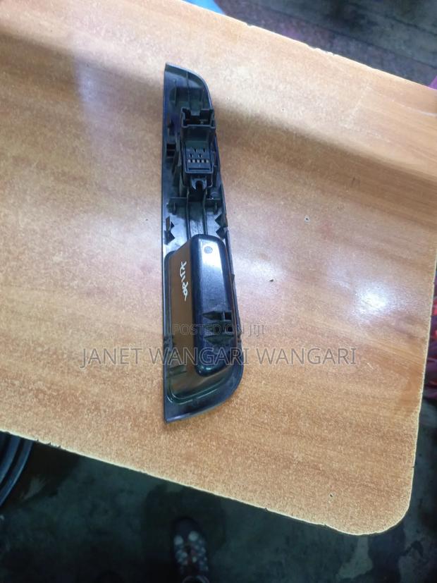 Nissan Tiida Window Switch Control - thumbnail 2
