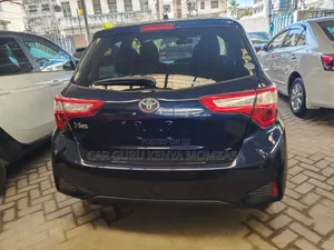 Toyota Vitz 2019 Blue