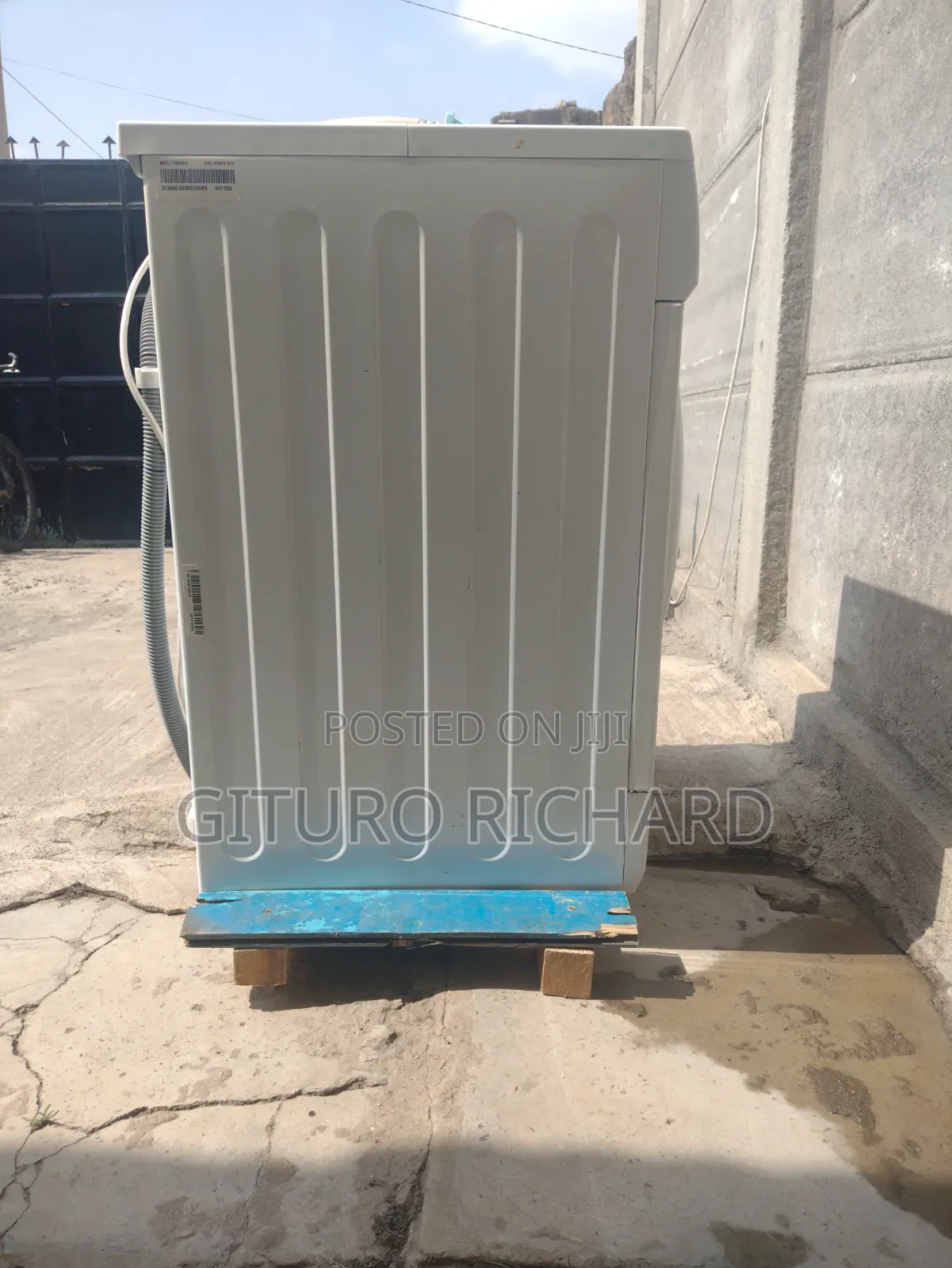 LG Washing Machine 7 Kg Wash Spin