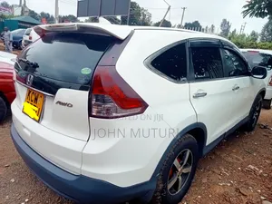 Honda CR-V 2012 White