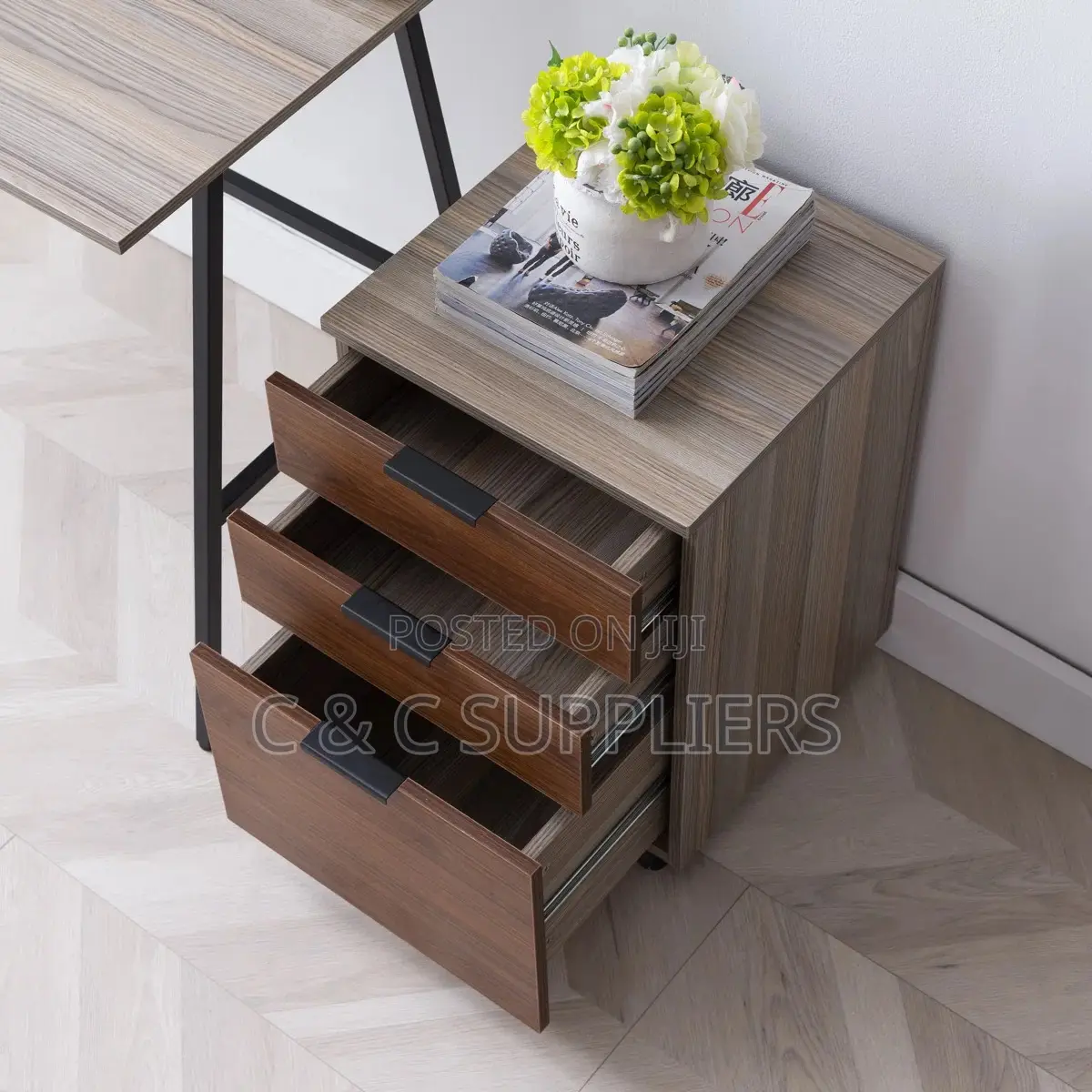 Mobile 3-Drawer Pedestal Desk Cabinet.