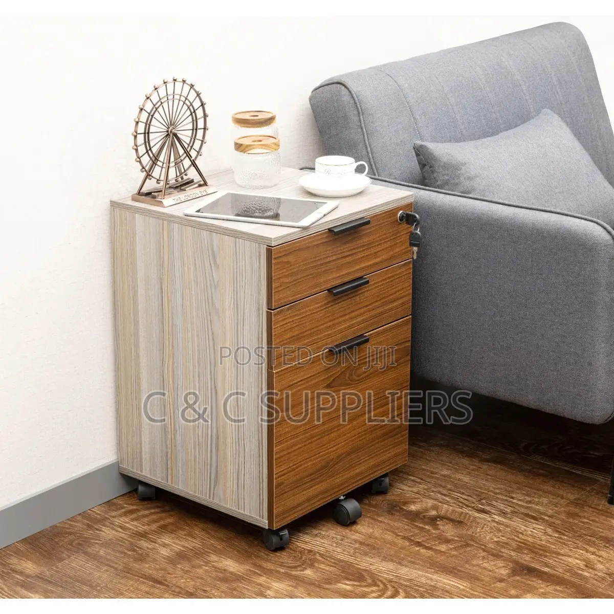 Mobile 3-Drawer Pedestal Desk Cabinet.