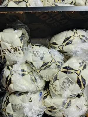 Tubeless Mikasa Kickoff Football