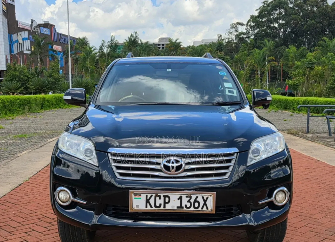 Toyota Vanguard 2010 Black